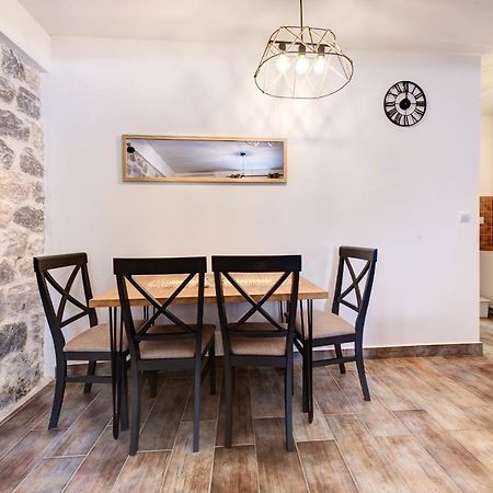 Happy Home Apartments Kotor Zewnętrze zdjęcie