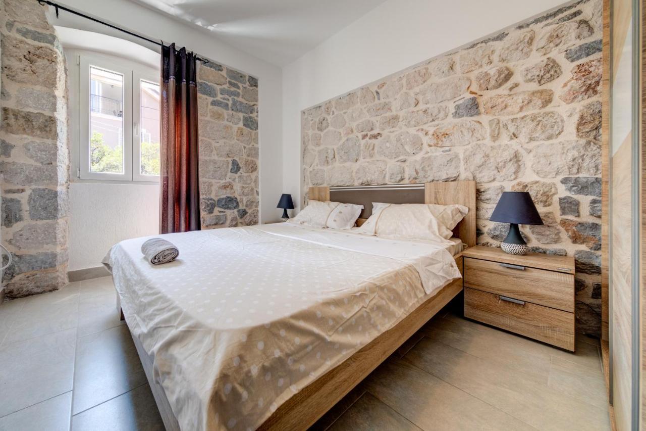 Happy Home Apartments Kotor Zewnętrze zdjęcie