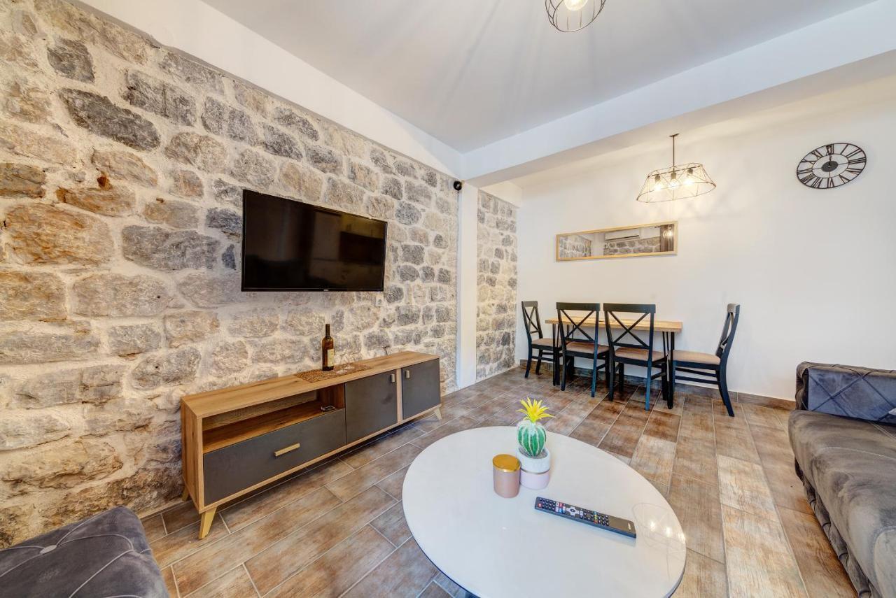 Happy Home Apartments Kotor Zewnętrze zdjęcie