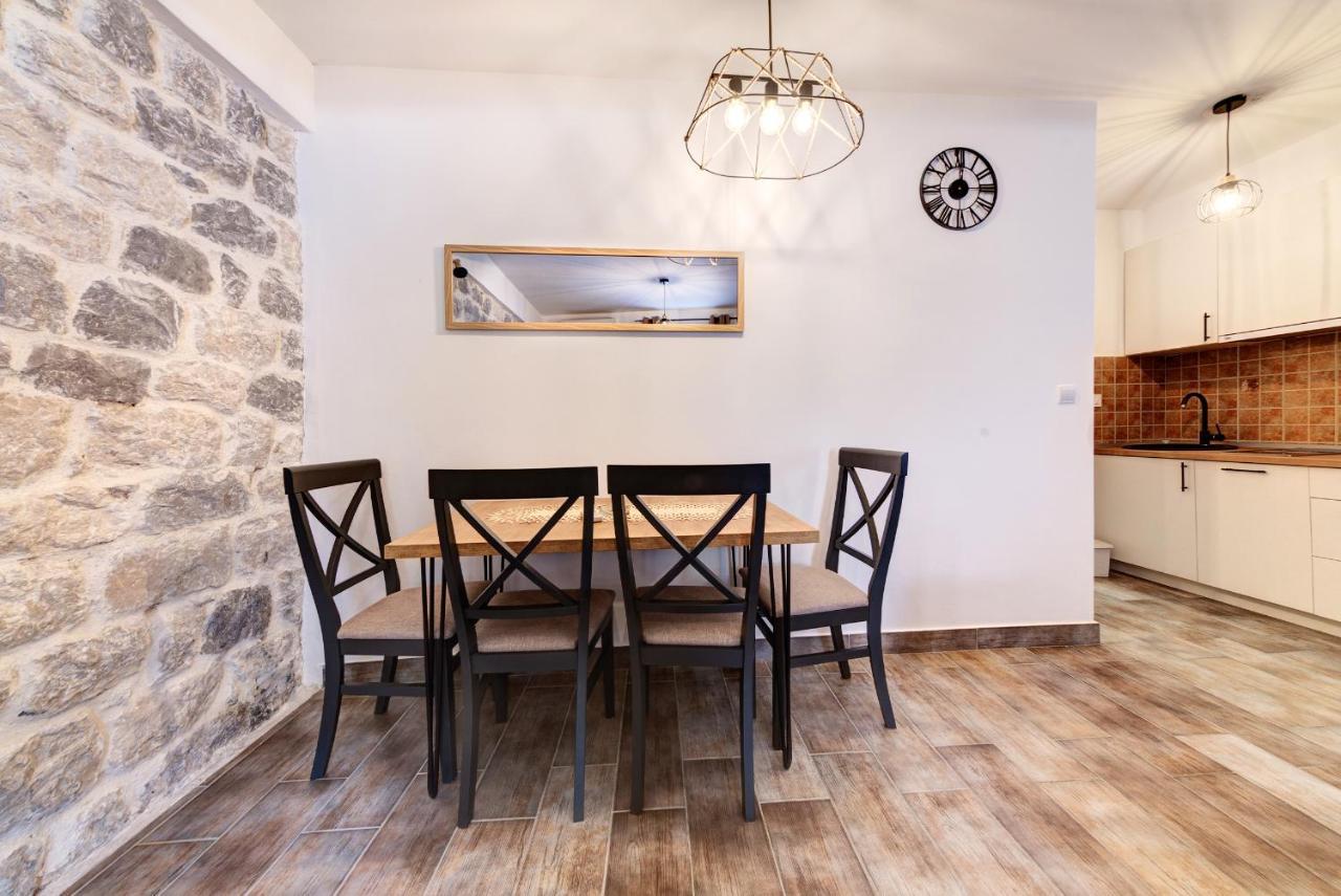 Happy Home Apartments Kotor Zewnętrze zdjęcie